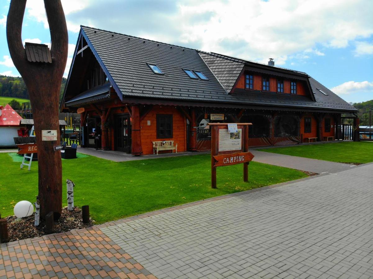 Ubytovanie Koliba Pacho - Zrub Jolanka Пр'євідза Екстер'єр фото